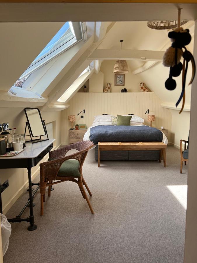 The Red Lion Inn Long Compton ภายนอก รูปภาพ