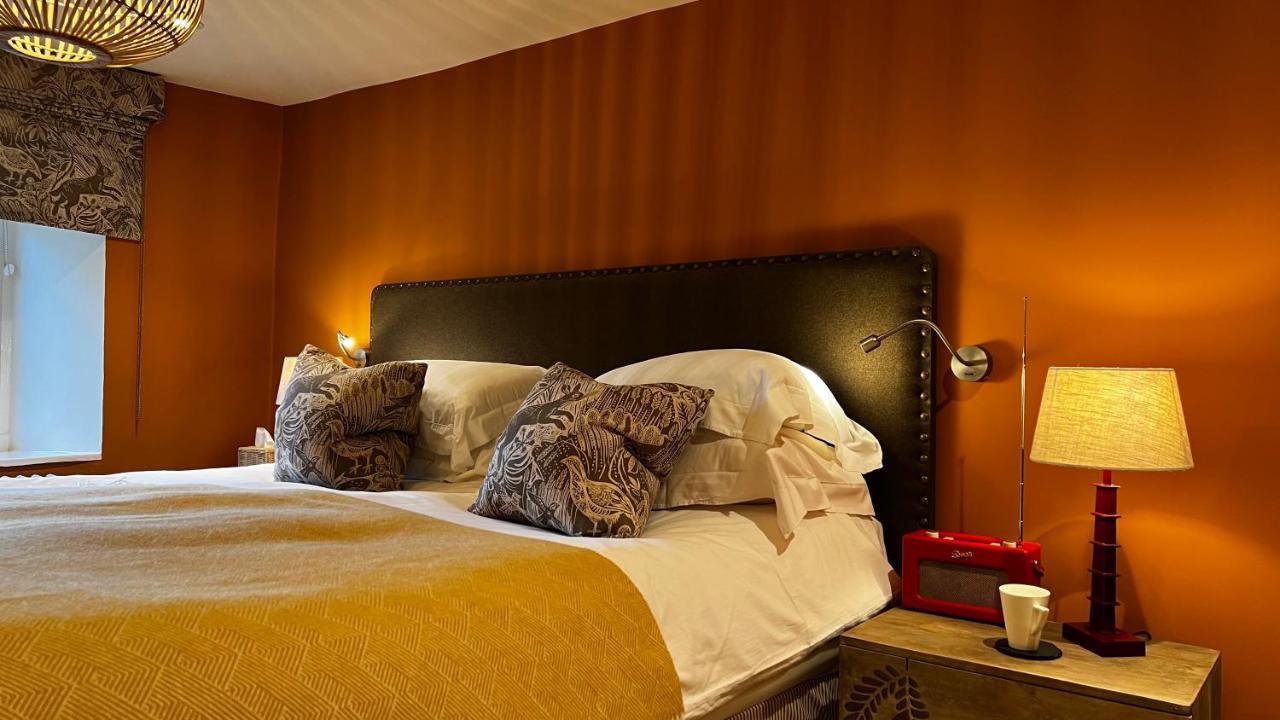 The Red Lion Inn Long Compton ภายนอก รูปภาพ