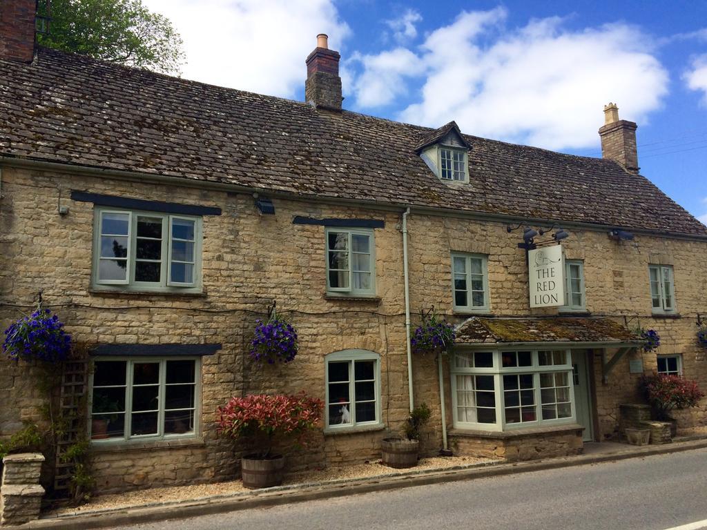 The Red Lion Inn Long Compton ภายนอก รูปภาพ